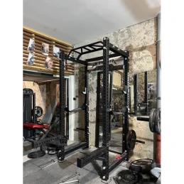 CS-1 4 montanti 204 cm + 4 montanti 76 cm + logo + barra per trazioni dritta + cinghia di sicurezza 76 cm + J-cups