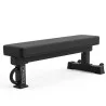 Banc plat UF Power noir, dossier 35 cm, vue de trois-quarts