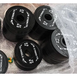 Disque calibré UF 25 kg rouge Uni Strength, vue à 55°